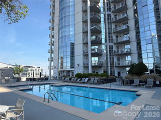 333 W Trade Street, Charlotte, NC 28202