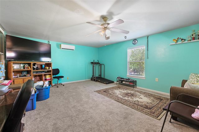 1819 NW Emerald Pathway Drive, Spring, TX 77388