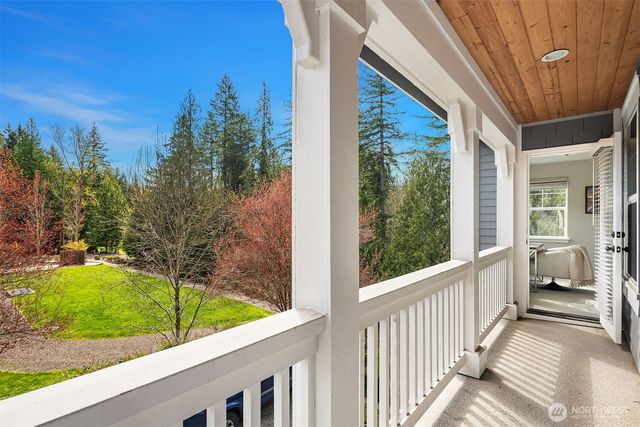 23908 NE 15th Way, Sammamish, WA 98074