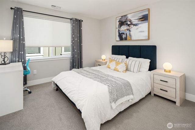 23908 NE 15th Way, Sammamish, WA 98074