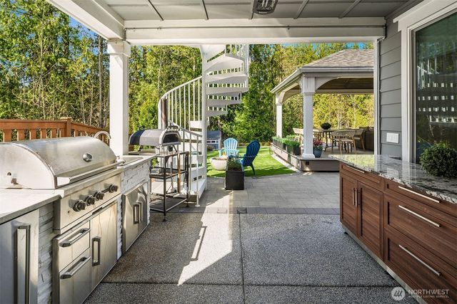 23908 NE 15th Way, Sammamish, WA 98074