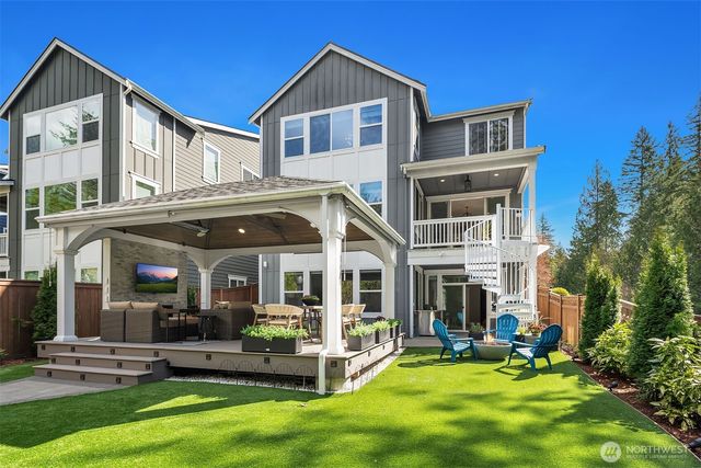 23908 NE 15th Way, Sammamish, WA 98074