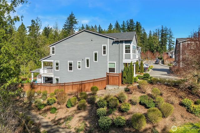 23908 NE 15th Way, Sammamish, WA 98074