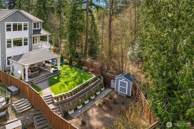 23908 NE 15th Way, Sammamish, WA 98074