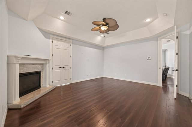 2702 Fort Caney Drive, Richmond, TX 77406