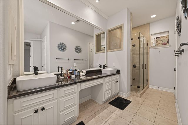 2702 Fort Caney Drive, Richmond, TX 77406