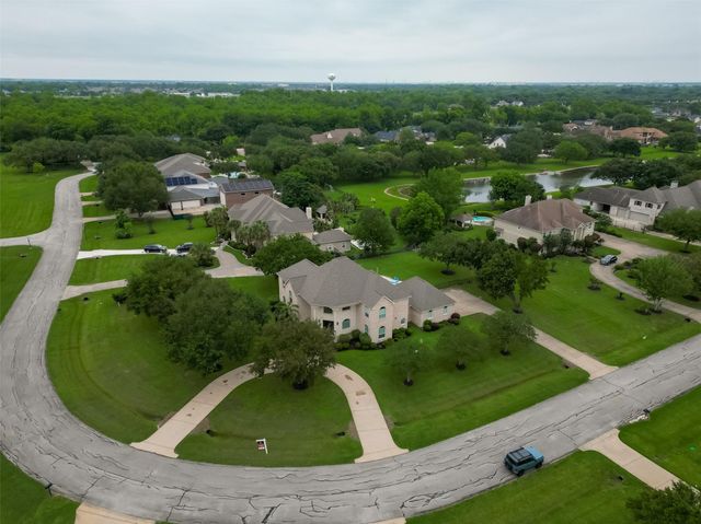 2702 Fort Caney Drive, Richmond, TX 77406