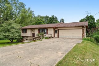 14079 8th Avenue, Tallmadge Twp, MI 49435