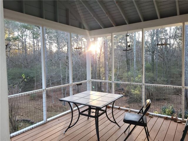 2990 Riverbend Drive, Snellville, GA 30078