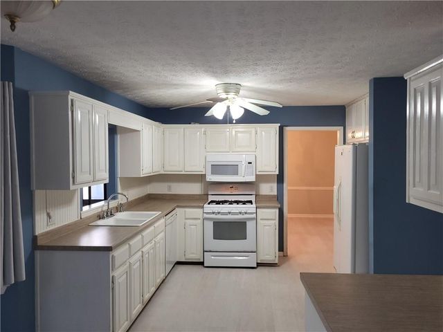 2990 Riverbend Drive, Snellville, GA 30078