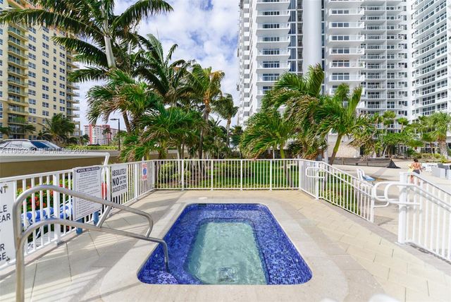 2030 S Ocean Dr 1816, Hallandale Beach, FL 33009