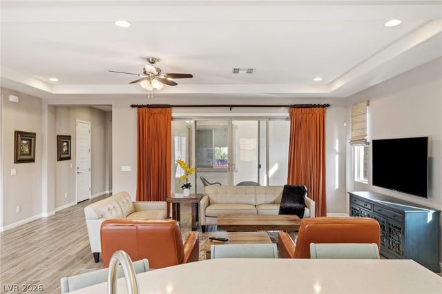 313 Castellari Drive, Las Vegas, NV 89138