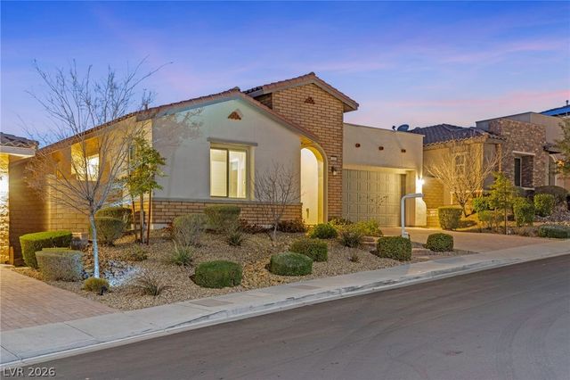 313 Castellari Drive, Las Vegas, NV 89138