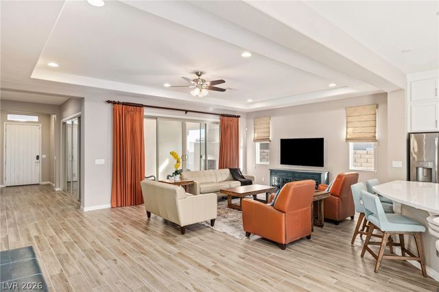 313 Castellari Drive, Las Vegas, NV 89138