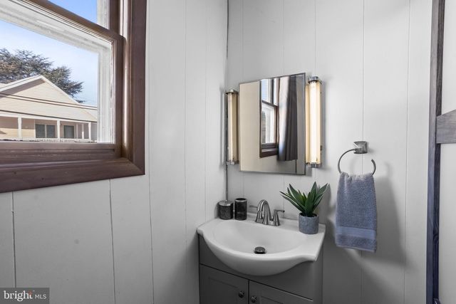 2723 HORSESHOE PIKE, Palmyra, PA 17078