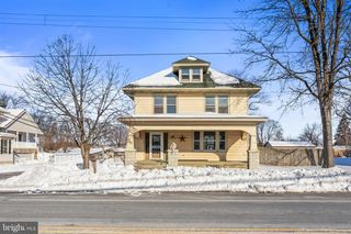 2723 HORSESHOE PIKE, Palmyra, PA 17078