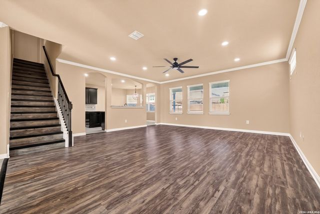 8447 Meadow Plains, San Antonio, TX 78254