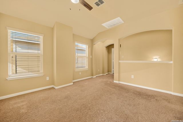 8447 Meadow Plains, San Antonio, TX 78254