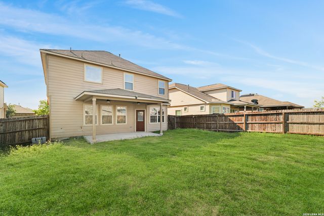 8447 Meadow Plains, San Antonio, TX 78254