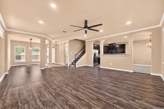 8447 Meadow Plains, San Antonio, TX 78254