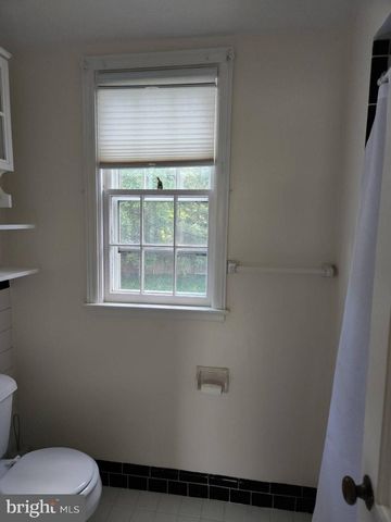 3916 48TH ST NW, Washington, DC 20016