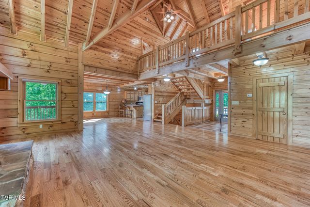 503 Bankers Bend, Mountain City, TN 37683