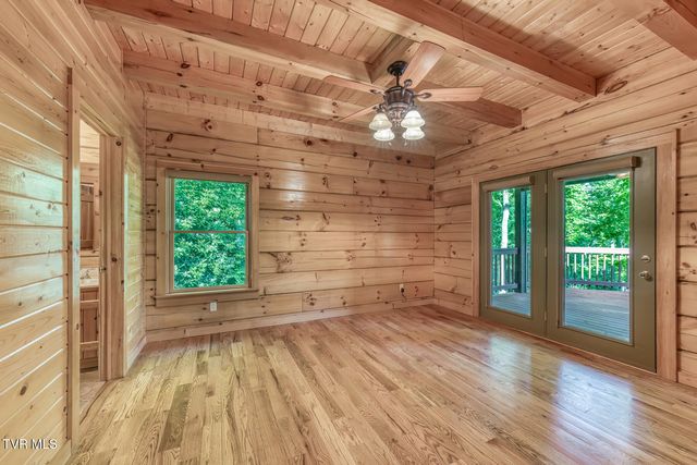 503 Bankers Bend, Mountain City, TN 37683