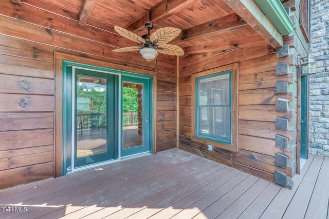 503 Bankers Bend, Mountain City, TN 37683