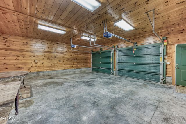 503 Bankers Bend, Mountain City, TN 37683