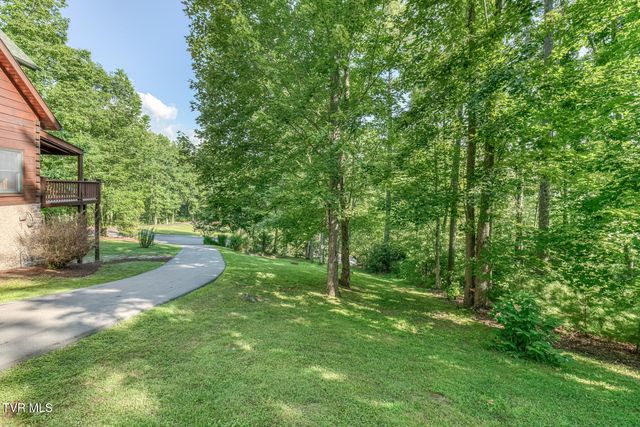 503 Bankers Bend, Mountain City, TN 37683