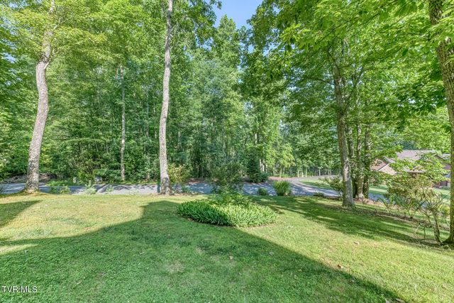 503 Bankers Bend, Mountain City, TN 37683