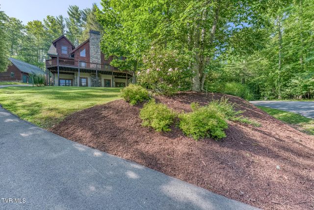 503 Bankers Bend, Mountain City, TN 37683