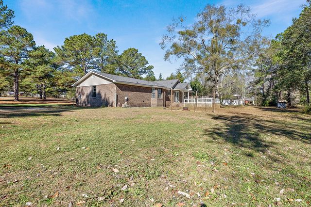 857 Harden Road, Slocomb, AL 36375