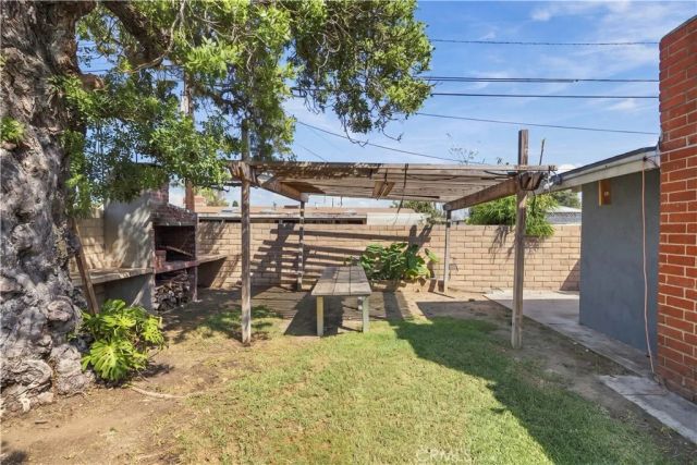 220 Tulane Road, Costa Mesa, CA 92626