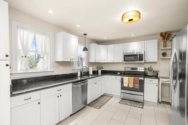 31 Gerald St, Nashville, TN 37207