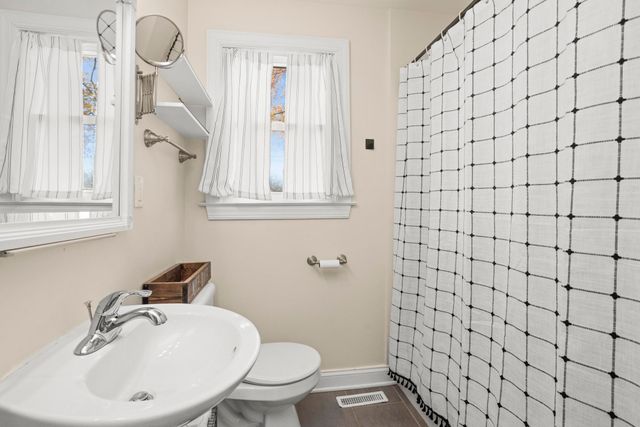 31 Gerald St, Nashville, TN 37207