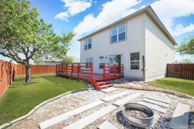 3422 Quintana Trl, Seguin, TX 78155