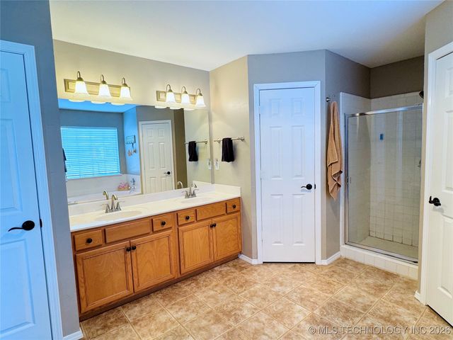 10227 E 115th Street, Bixby, OK 74008