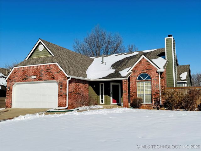 10227 E 115th Street, Bixby, OK 74008