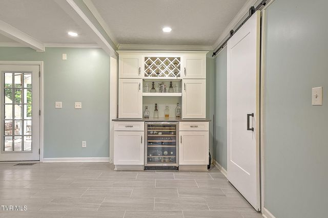 2105 Heatherly Road, Kingsport, TN 37660