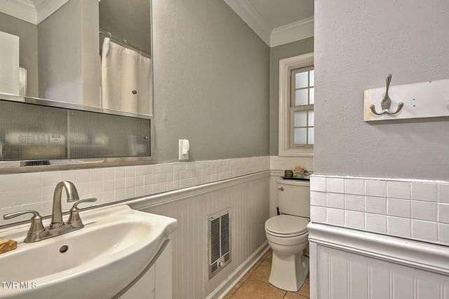 2105 Heatherly Road, Kingsport, TN 37660