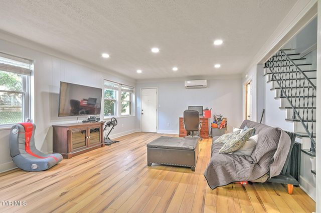2105 Heatherly Road, Kingsport, TN 37660