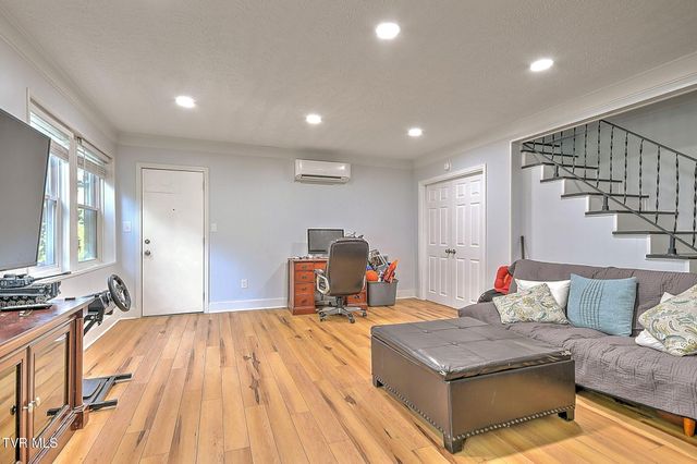 2105 Heatherly Road, Kingsport, TN 37660