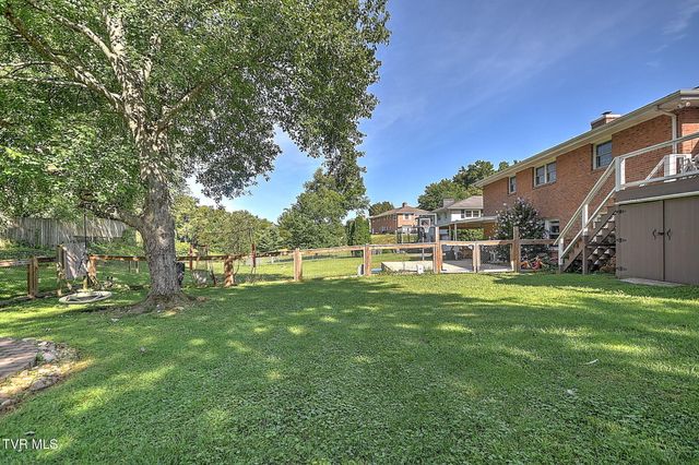 2105 Heatherly Road, Kingsport, TN 37660