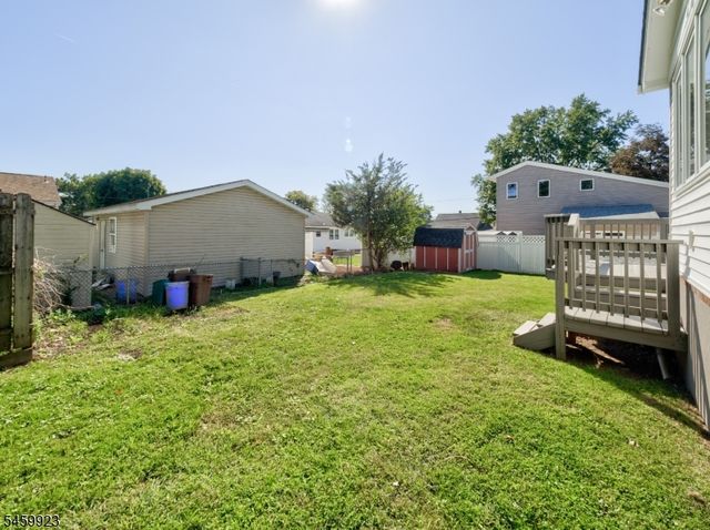 331 W Frech Ave, Manville Boro, NJ 08835