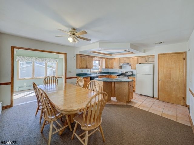 331 W Frech Ave, Manville Boro, NJ 08835