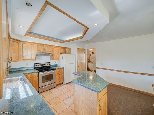 331 W Frech Ave, Manville Boro, NJ 08835