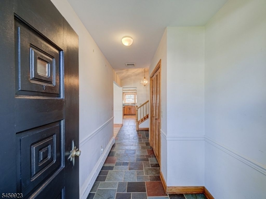 331 W Frech Ave, Manville Boro, NJ 08835 — photo 4