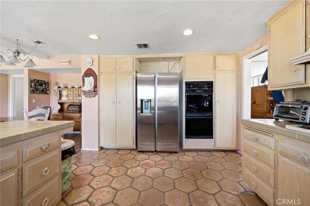 19245 Berclair, Tarzana, CA 91356