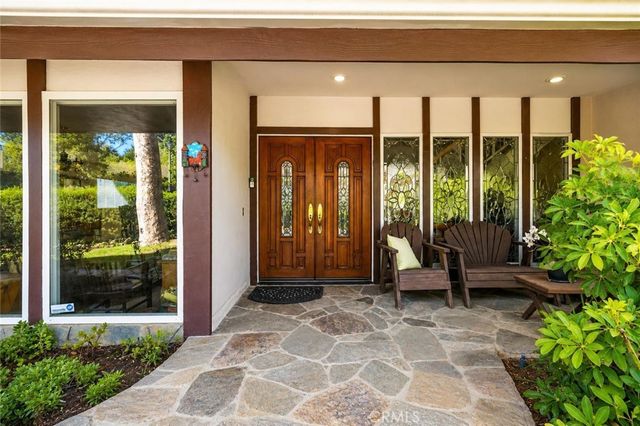 19245 Berclair, Tarzana, CA 91356